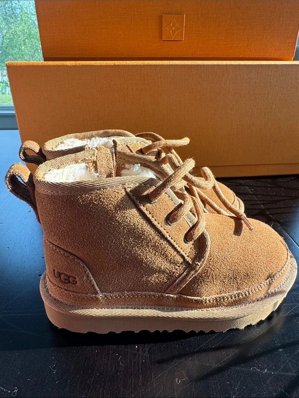 UGG Kids Chestnut Suede Lace-Up Boot with Shearling